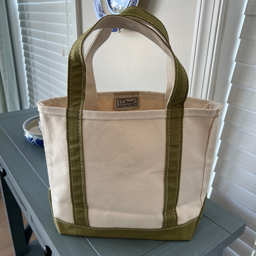 LL Bean Small Olive Boat and Tote